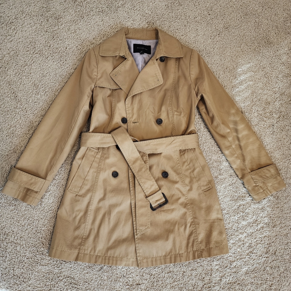 Banana Republic Women's Trench Coat Size 2P